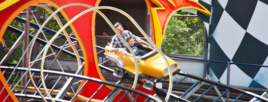 Bakken Forlystelse Racing Familie Far Soen
