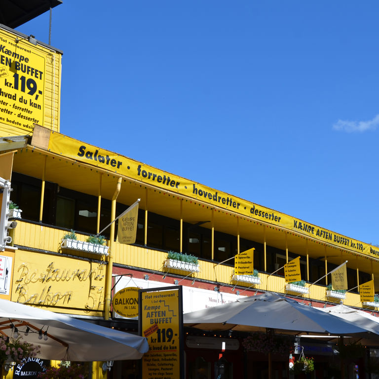 Balkonen Stor Buffet Til God Pris Bakken