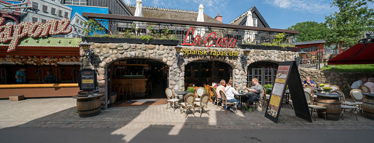 Bakken Restaurant La Casa Facade
