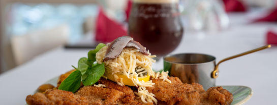 Roede Port Restaurant Wienersnitzel Mad Drikke