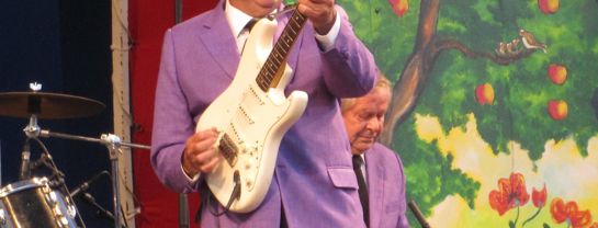 Bakken Underholdning TirsdagsPigtråd The Cliffters Johnny Reimar 2019