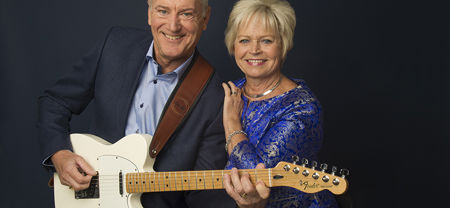 Fællessang med Keld og Hilda